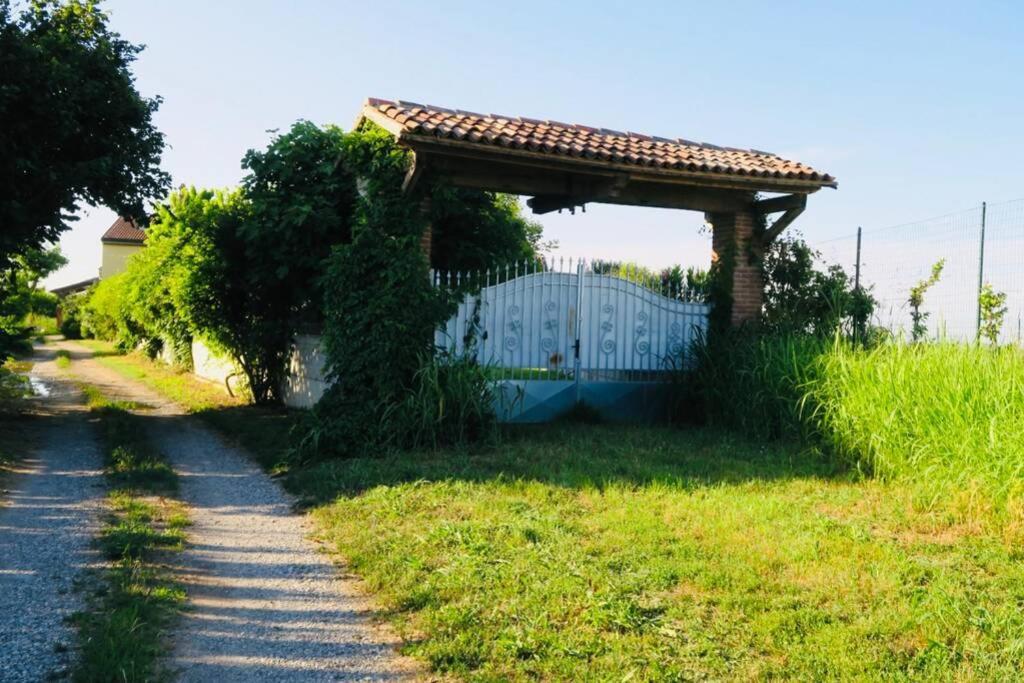 فيلا La Casa Nei Campi Badia Pavese المظهر الخارجي الصورة