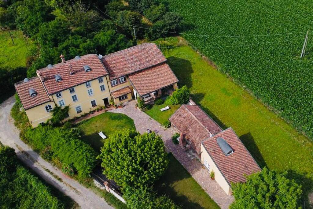 فيلا La Casa Nei Campi Badia Pavese المظهر الخارجي الصورة